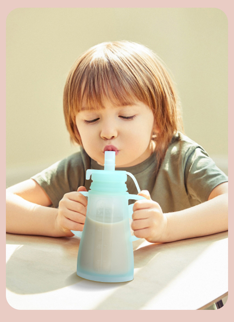 Baby Food Packaging - New Reusable Silicone Breast Milk Storage